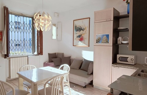 Chinatown Appartement | L'île Chinatown Centre M5 Tram M2 10 12 14 une mixité jeune et dynamique unique
