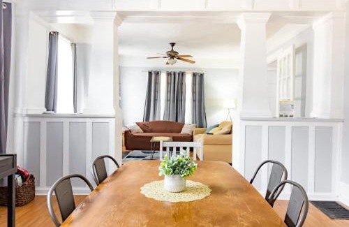 Columbus Maison | Heart of Downtown Craftsman Walk to Shops Dining