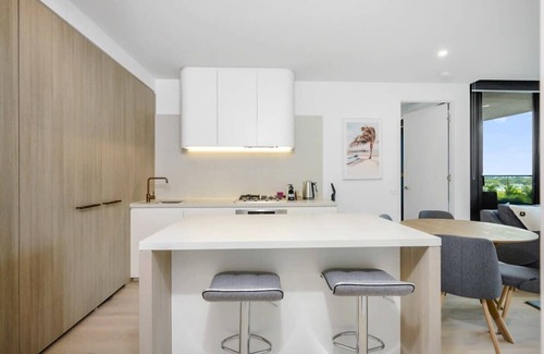 Glen Waverley Appartement | Heart of Glen Waverley - Pool + Gym + Parking