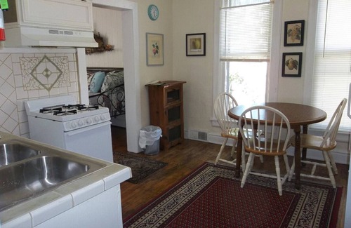 Hillsdale Appartement | Cœur de Hillsdale 1 Bdrm, Travail, Cuisine, Relax Wifi