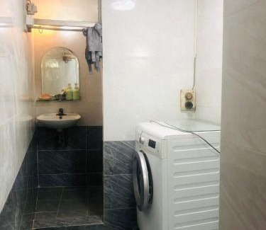 Hang Buom Appartement | Heart of Old Quarter CHEAP1- Share wc