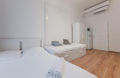 Nove Mesto Appartement | Heart of Prague Retreat 4