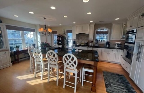 Sea Isle City Maison | Heart of Sea Isle..Sleeps 10 New Rental 2023
