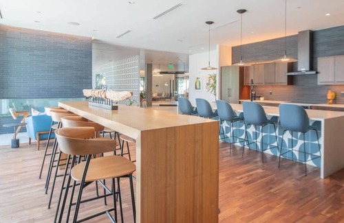Tempe Appartement | Beautiful 1BD | Pool+Gym+Parking+W/D| Sleeps 4