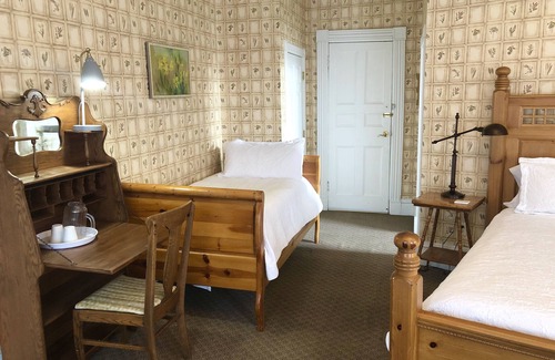 Lansing Lit Et Petit-Déjeuner | Heart of the Finger Lakes Historic Inn, Room 2