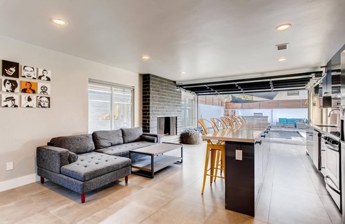 Old Town Maison | Cœur de San Diego dans la vieille ville. Oasis privée - 6 piscine chauffée et jacuzzi PRÈS DE TOUT.