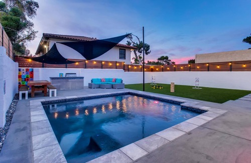 Old Town Maison | Cœur de San Diego dans la vieille ville. Oasis privée - 3 piscine chauffée PRES DE TOUT.