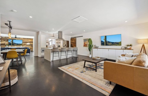 Cavalier Vista Maison | Heated/Fenced Pool! Private back yard near Old Town Scottsdale