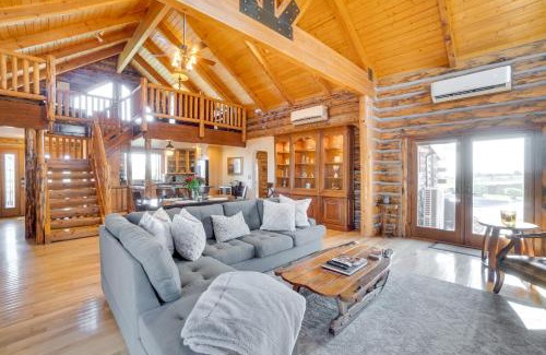 Parker Maison | Heated Pool and Mtn Views Log Cabin in Parker!