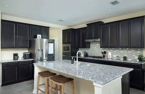 San Antonio Maison | Heated Pool, Arcade, Billiards with Two master suites