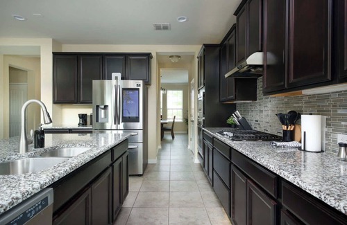 San Antonio Maison | Heated Pool, Arcade, Billiards with Two master suites