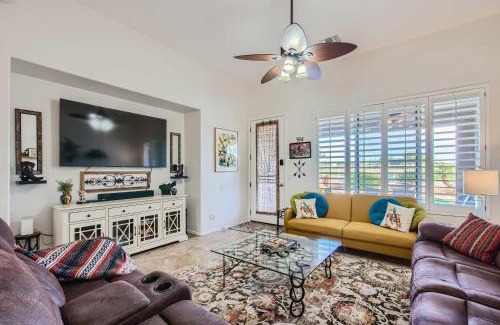 Coldwater Springs Maison | Heated Pool, Gas Grill and Yard Phoenix Retreat!