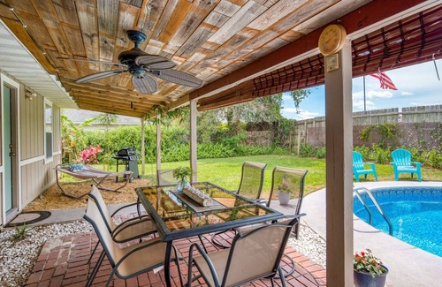 St. Augustine South Maison | Rassembler la rive - Parfait pour les familles! PISCINE, pratique pour le centre-ville et la plage, attractions GRATUITES!