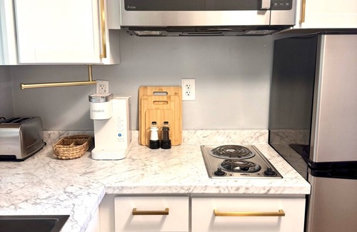 Old Orchard Beach Copropriété | Heated Saltwater Pool Short Walk to Beach Pier 11