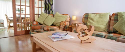 Boat of Garten Maison | Heath Cottage, Tranquil Cottage by the Woods