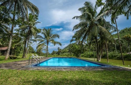 Yattapatha Villa | Heaven By The Lake