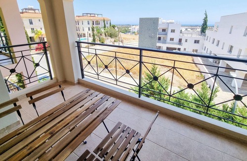 Mazotos Appartement | Heaven in Arem's MPV