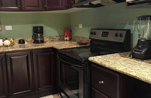 Esterillos Este Copropriété | Large HEAVENLY 2-bedroom 2 bathroom condo with pool in Esterillos Este.