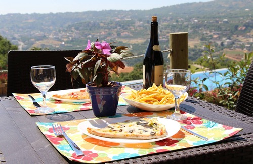 Kfardebian Chalet De Ski | Heavenly Duplex with 2 gardens at Redrock Faqra
