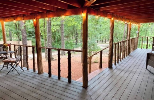 Canton Cabine | Heavenly Escape into the Forest-Tiny Home #2 at Allen Acres Resort