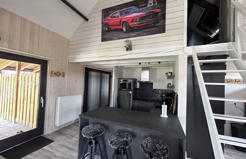 Baarle-Nassau Appartement | Heikant Hoeve Authentiek Ontspannen in Voormalige Koeienstal