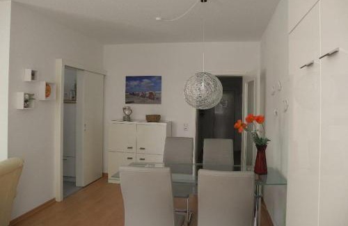 Warnemuende Appartement | Heinrich-Heine-Straße App 09 - Parkblick