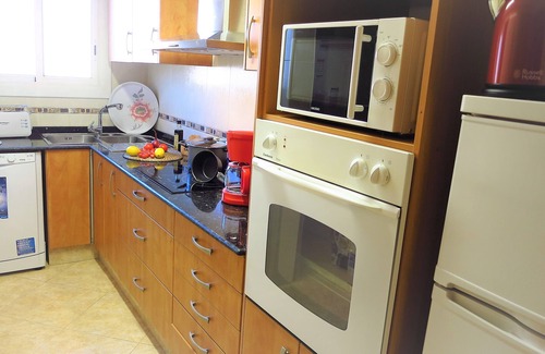 Montgat Appartement | Helena Seaview & Beach-appartement, balcon, climatiseur, SAT-TV, Wifi