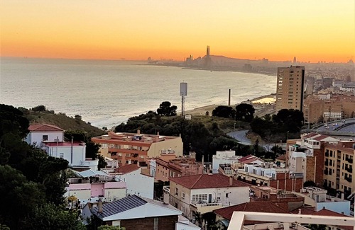 Montgat Appartement | Helena Seaview & Beach-appartement, balcon, climatiseur, SAT-TV, Wifi