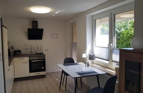 Zschepplin Appartement | Helle Ferienwohnung Für 4 Personen, Mit Terrasse