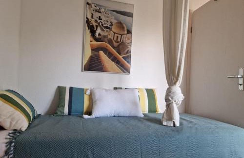 Konigstadten Appartement | Helle, komfortabel und zentral gelegene Wohnung