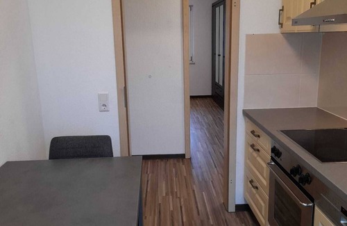 Schollkrippen Appartement | Helle und Freundliche Ferienwohnung mit Balkon