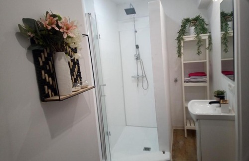 Poppenweiler Appartement | Helle und gemütliche 2 Zimmer Ferienwohnung