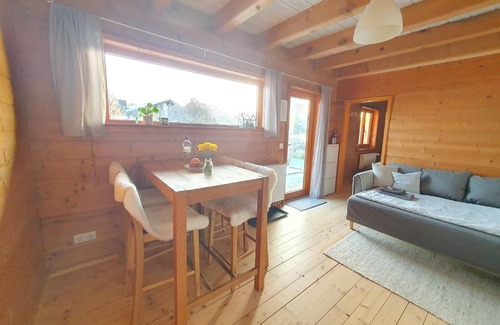 Rudow Appartement | Helle und idyllische 2 Zimmer Wohnung am Rande von Berlin