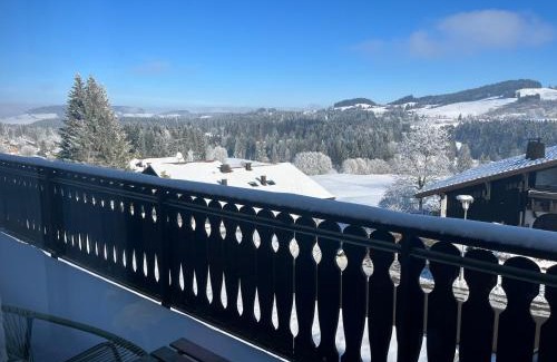 Irsengund Appartement | Helle Wohnung mit großem Balkon
