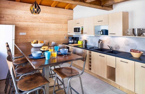 Beaufort Maison | HELLO ARECHES - BEAUFORT ARECHES
