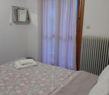 Kertezi Appartement | Helmos Mountain View