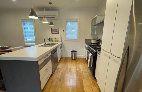 Arrowtown Maison | Helms Court Family Home