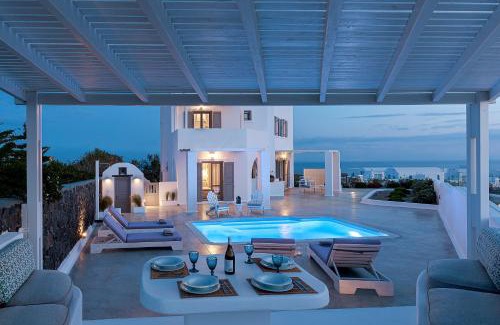 Akrotiri Villa | Hemera Holiday Home villa on Santorini