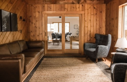 Mill Hall Cabine | Hemlock Haven - Beautiful Mountain Retreat with hot tub!