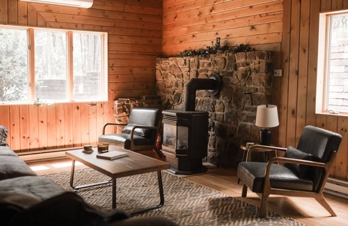 Mill Hall Cabine | Hemlock Haven - Beautiful Mountain Retreat with hot tub!