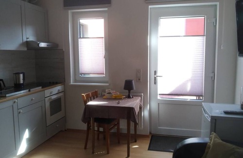 Bad Zwischenahn Appartement | Hempen Fied Guest House - Small Apartment 01