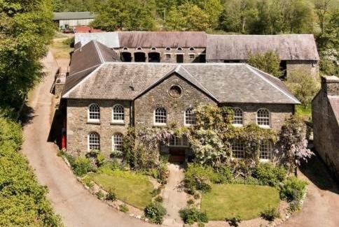 Llandovery Lit Et Petit-Déjeuner | Henllys Estate B and B