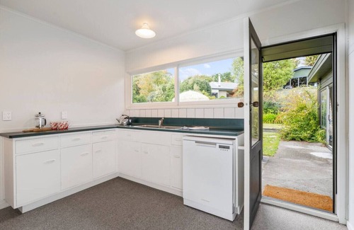 Taupo Maison | Henry's Bach with Wi-Fi