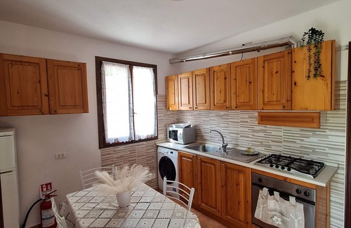 Cinque Terre Appartement | Heracle's garden. Apartment in small villa immersed in the greenery of the Cinque Terre.