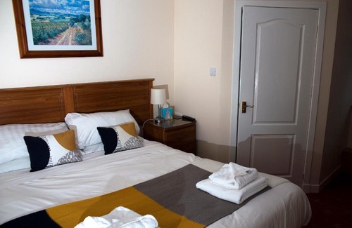 Wishaw Maison | Herdshill Guest House
