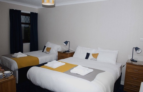 Wishaw Maison | Herdshill Guest House