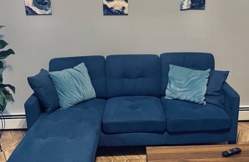 Troy Appartement | Here for work and need a place to stay? Look no further!Come "Cozy Up With Me"
