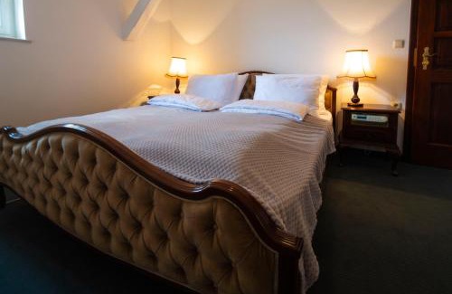 Ormoz Maison | Herga Wine Estate - Nest above wine cellar - rooms
