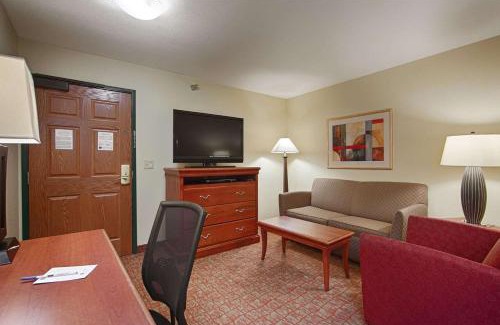 Dickinson Hôtel | Heritage Hotel and Suites