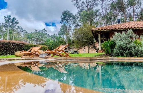 Villa de Leyva Maison | Hermosa cabaña campestre con piscina y lago